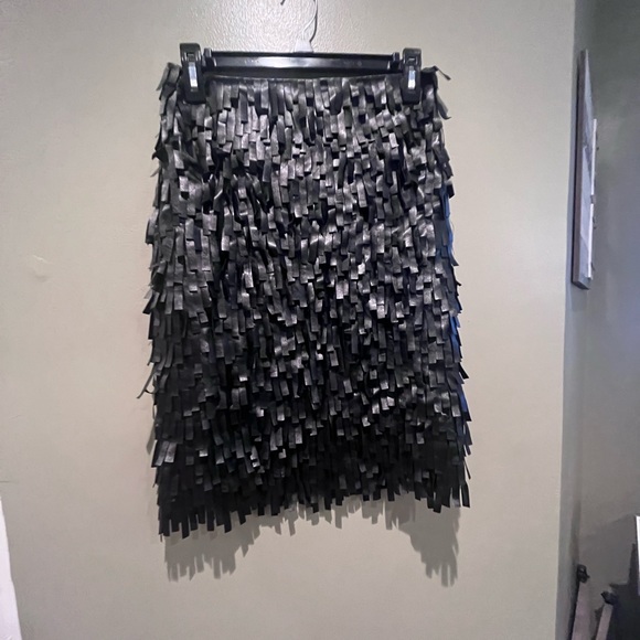 New J McLaughlin Black Vegan Leather Fringe Skirt Fun Spring Summer - Picture 5 of 8